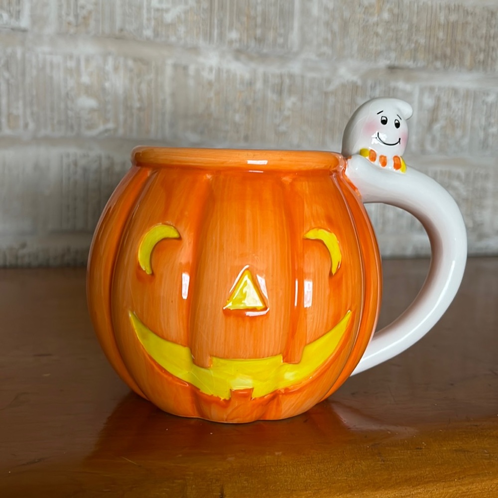 Pumpkin  coffee cup, 12oz., ghost for handle